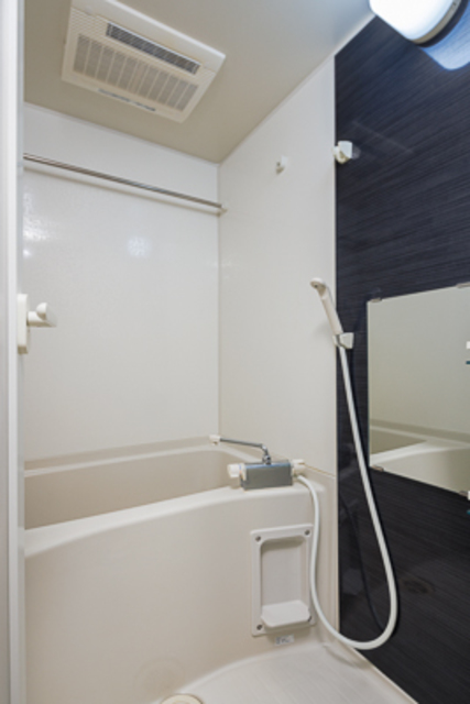 バス・シャワールーム　※写真は同タイプ住戸です。