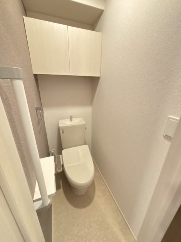トイレ　ゆったりとした空間のトイレです