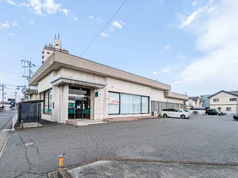 銀行　信用組合高崎支店（銀行）まで389m
