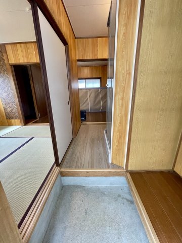 玄関