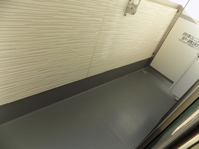 バルコニー　同一施工会社同一仕様写真