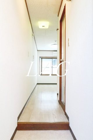 玄関　玄関です。