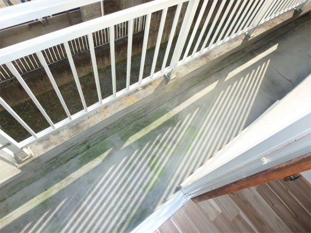 バルコニー　西向きで西日が差し込みます☆（イメージ）