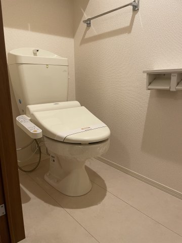 【ラ・ペジブルBのトイレ】