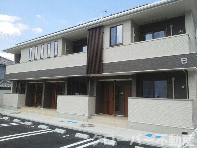 丸亀市飯山町東坂元のアパートの建物外観