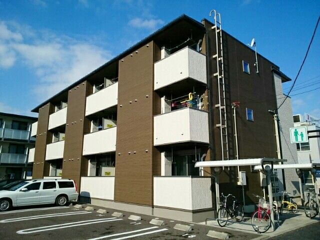 アンダーレの建物外観