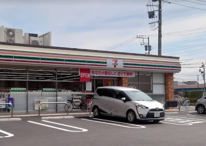 コンビニ　セブンイレブン 練馬大泉学園通り店（コンビニ）まで131m