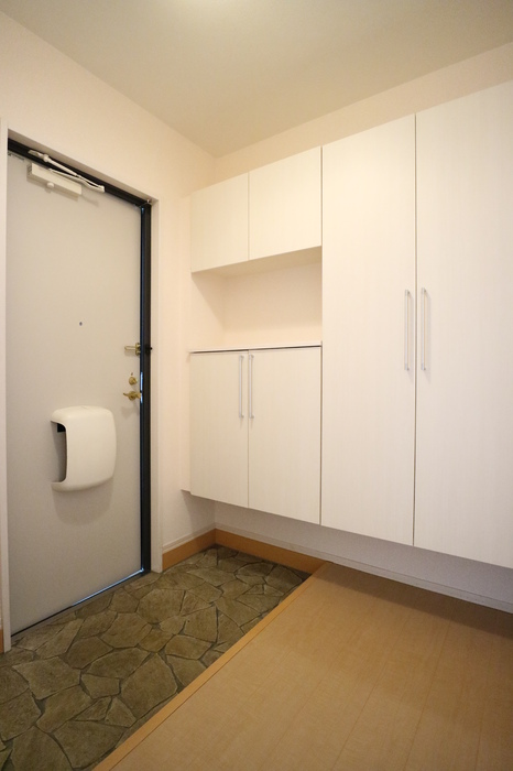 玄関　☆明石市野々上　メゾンリベルタ☆