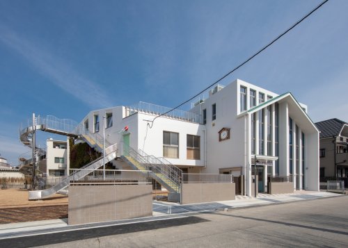 幼稚園・保育園　幼保連携型認定こども園くわのき+アネックスこども園（幼稚園・保育園）まで143m