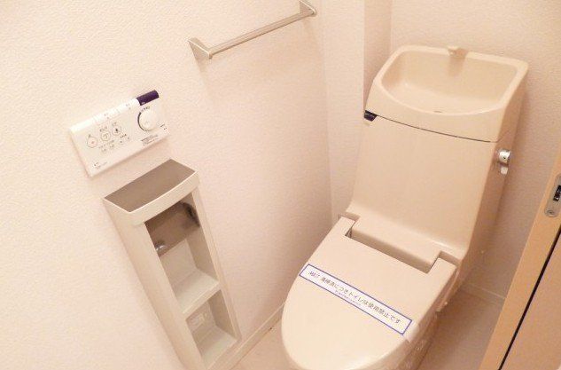 トイレ　トイレ