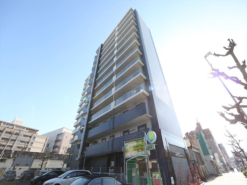 建物外観　外観　オートロック付　防犯カメラ付　宅配ＢＯＸ