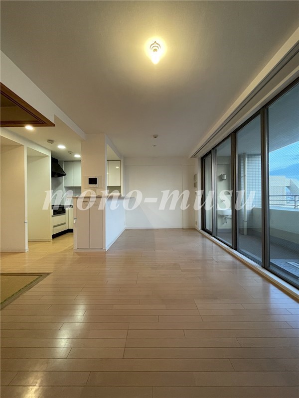 居室・リビング　別部屋参考写真