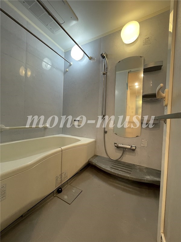 バス・シャワールーム　別部屋参考写真