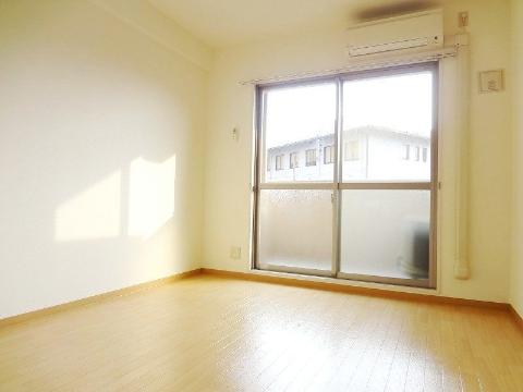 居室・リビング　洋室