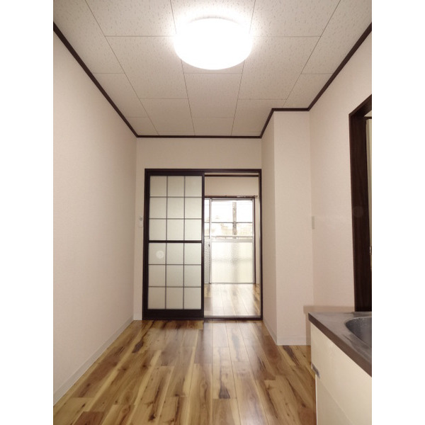 キッチン　※別室参考写真