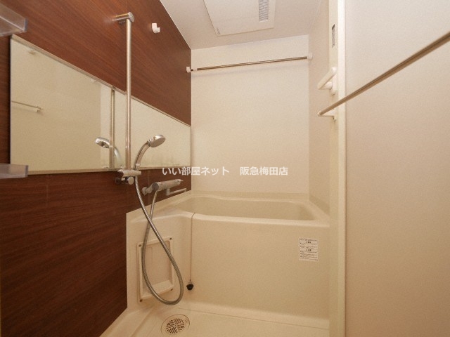 バス・シャワールーム　同仕様写真となります。