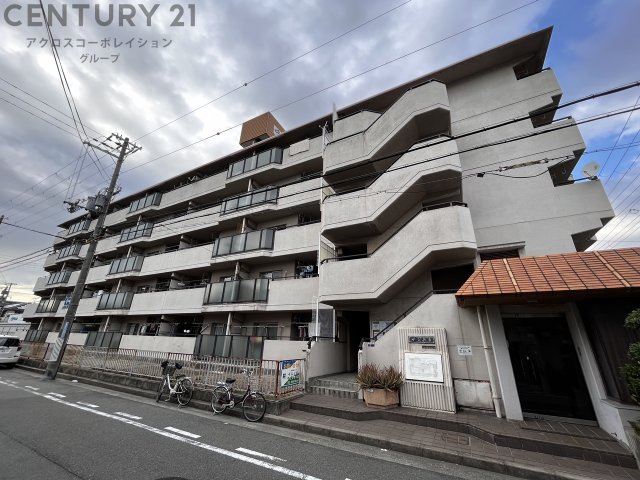 建物外観　敷地内に駐輪場あります！