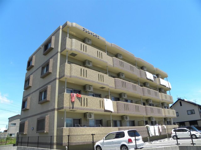 建物外観　アンシャンテIIの外観