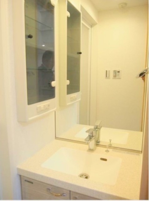 洗面設備　同仕様写真