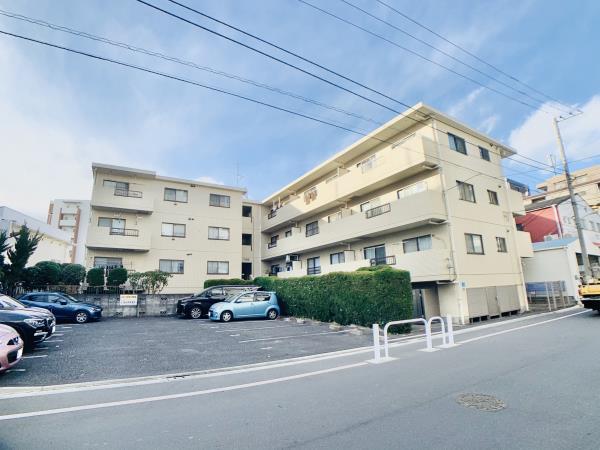 建物外観　外はこのようになっています