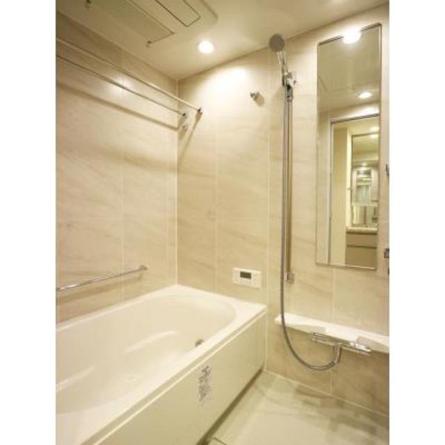 バス・シャワールーム　※写真は同タイプ住戸です。