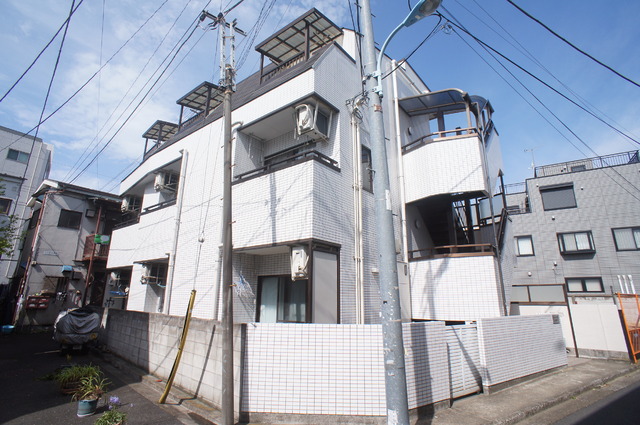 建物外観　京王井の頭線・急行停車駅「永福町駅」より徒歩１分の好立地！