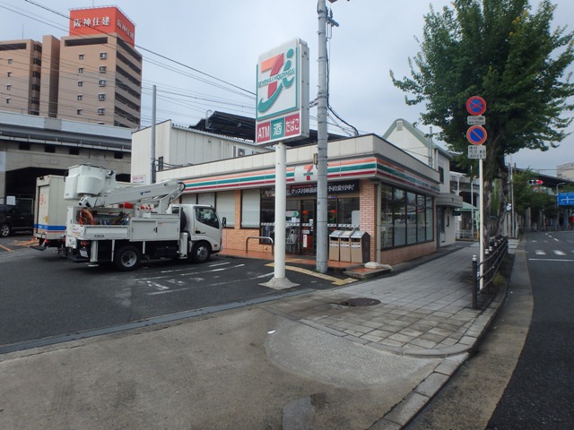コンビニ　セブンイレブン JR野田駅南店（コンビニ）まで322m