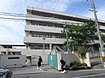 中学校　市立千里丘中学校（中学校）まで7557m