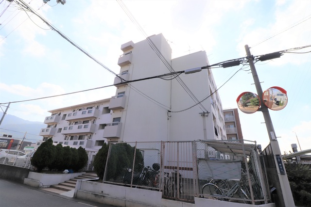 建物外観　サクラコート高安