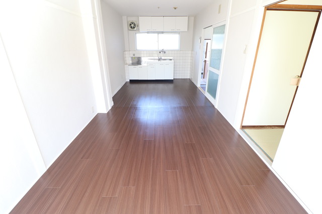 居室・リビング　１０．５帖　リビング