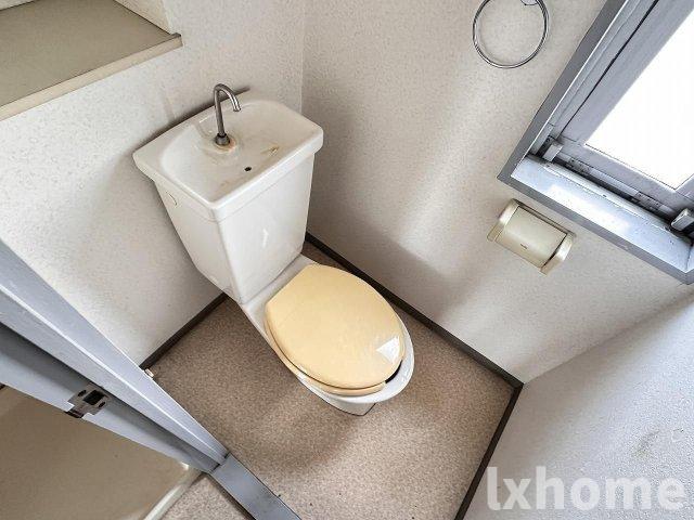 トイレ　ゆったりとした空間のトイレです