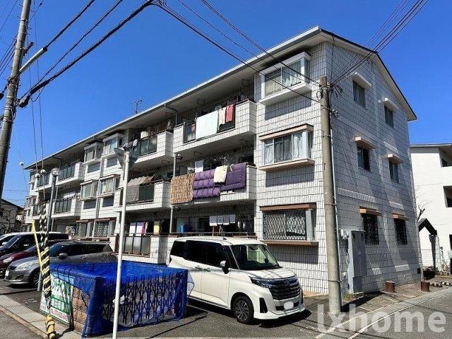 建物外観　落ち着いた雰囲気の外観です