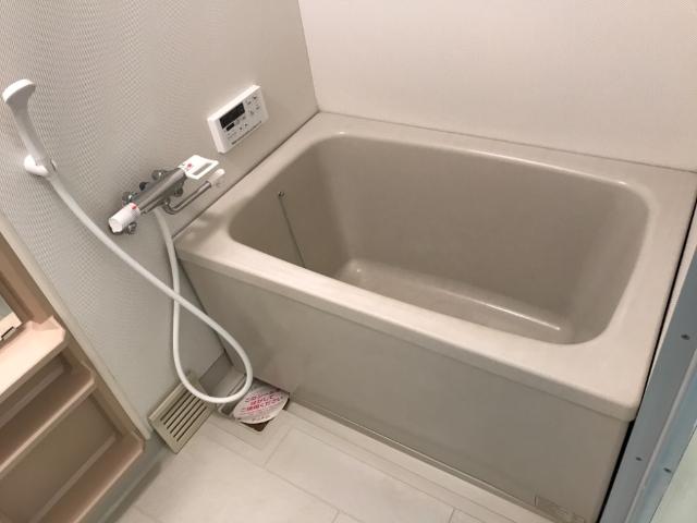 バス・シャワールーム　バス（イメージ）