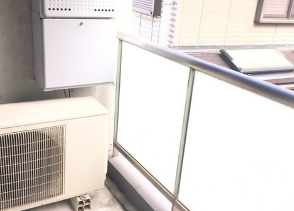 バルコニー　別のお部屋の室内写真になります。