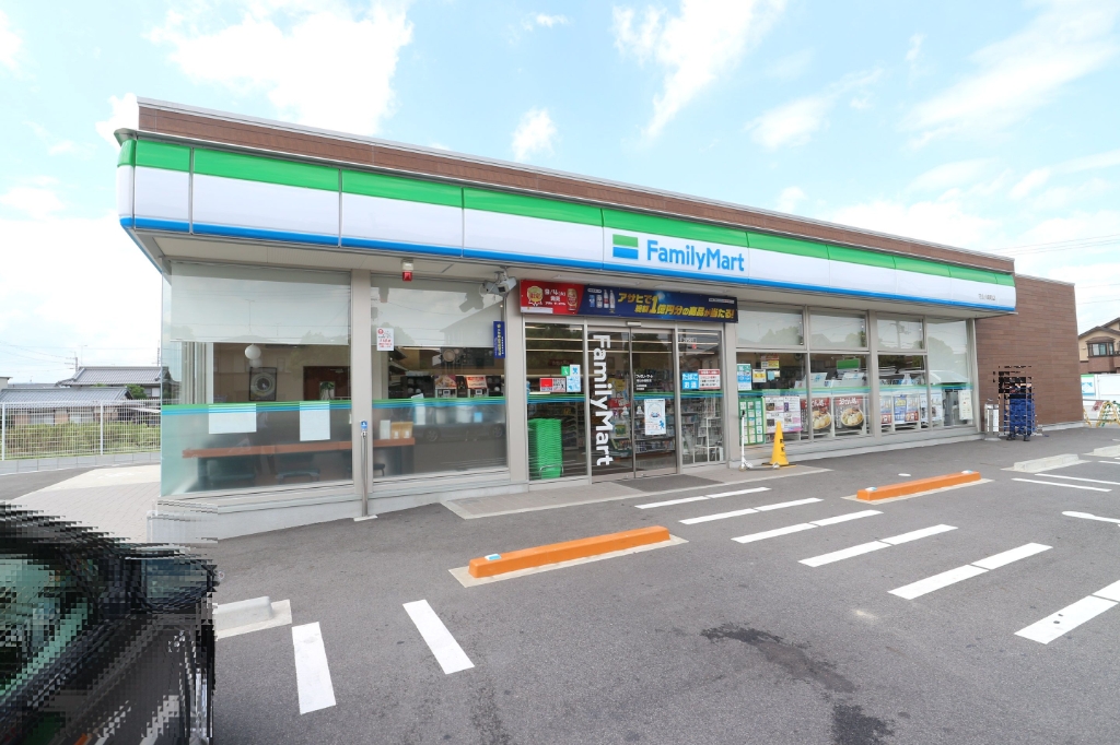コンビニ　ファミリーマート守山小島町店（コンビニ）まで219m