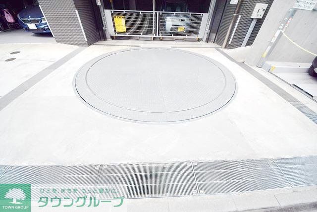 駐車場　駐車場