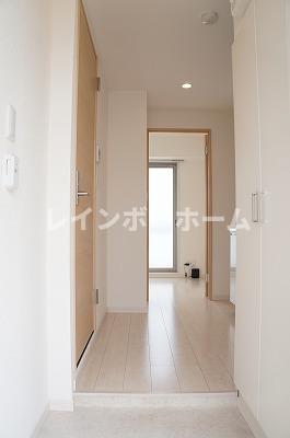 玄関　シンプルで使いやすい玄関です