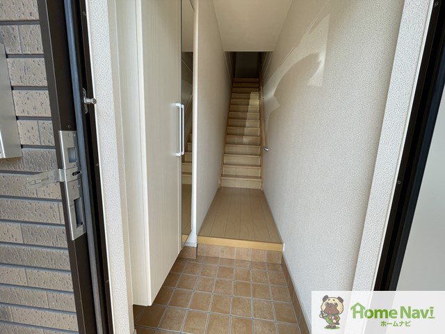 玄関　大きなシューズボックス