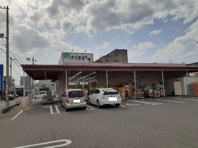 【新居浜市泉宮町のアパートのスーパー】