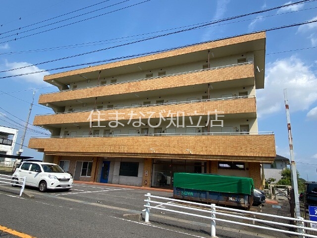 豊田市西岡町のマンションの建物外観