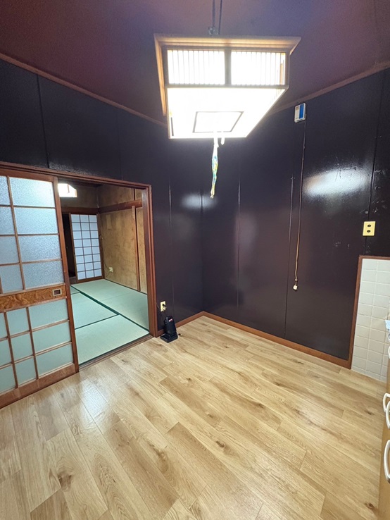 津島市西愛宕町 NOの居間写真