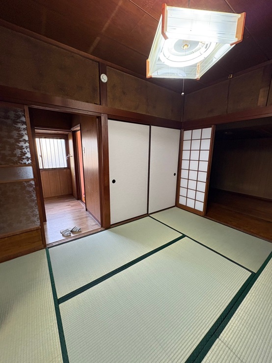 津島市西愛宕町 NOの居間写真