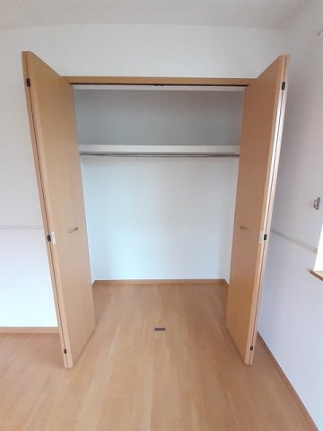 【ジェルメ渡辺Ｂの収納】