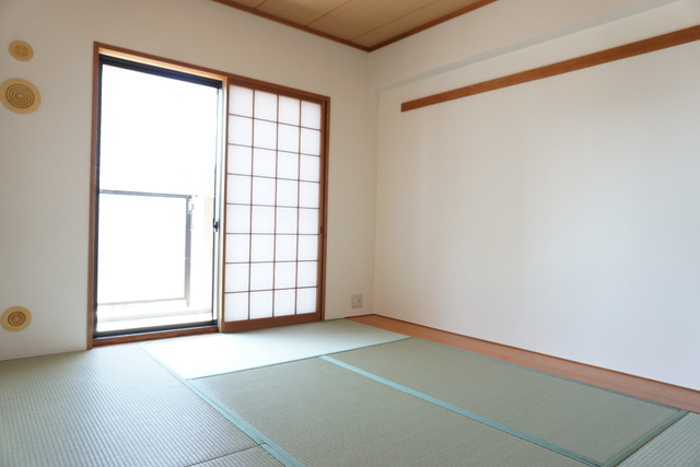 その他部屋・スペース　★南西向きの和室６帖です♪★