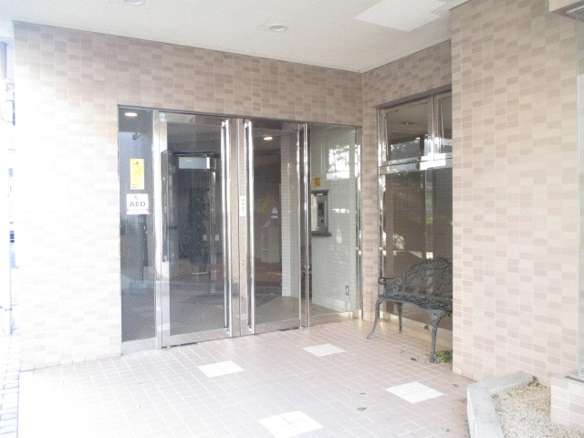エントランス　★エントランス前★