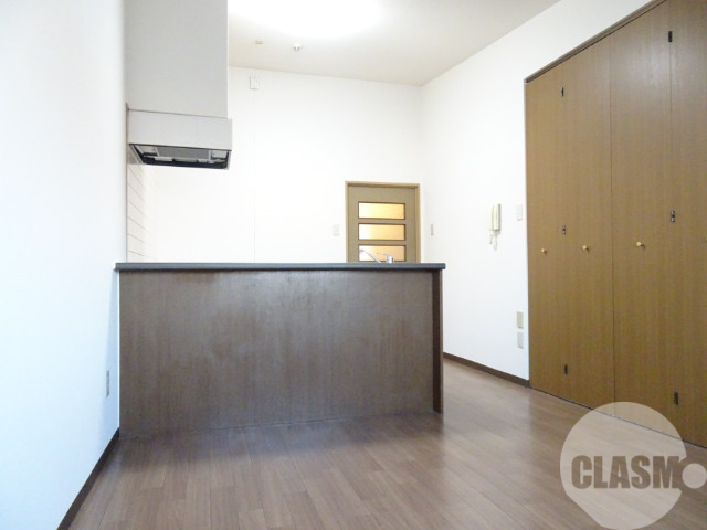 居室・リビング　お話しながらお料理できます♪