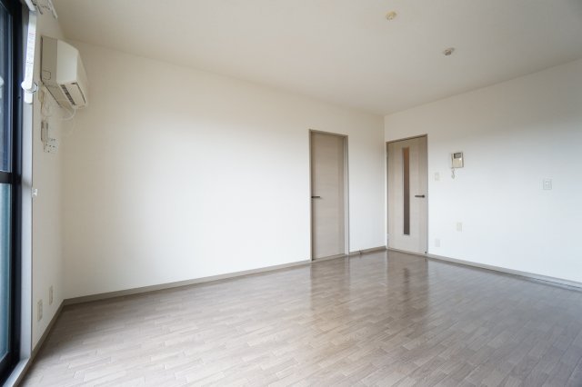 その他　※同物件・反転タイプの写真です