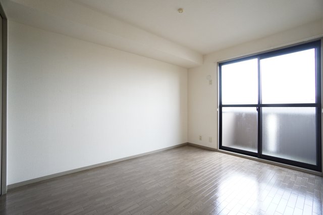 その他部屋・スペース　※同物件・反転タイプの写真です