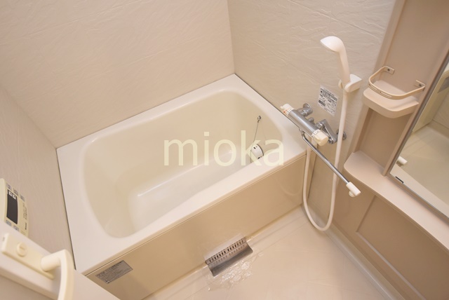 バス・シャワールーム　きれいなお風呂です