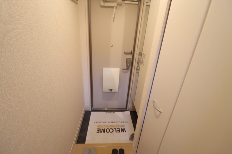 玄関　図面と現状に相違がある場合には現状を優先